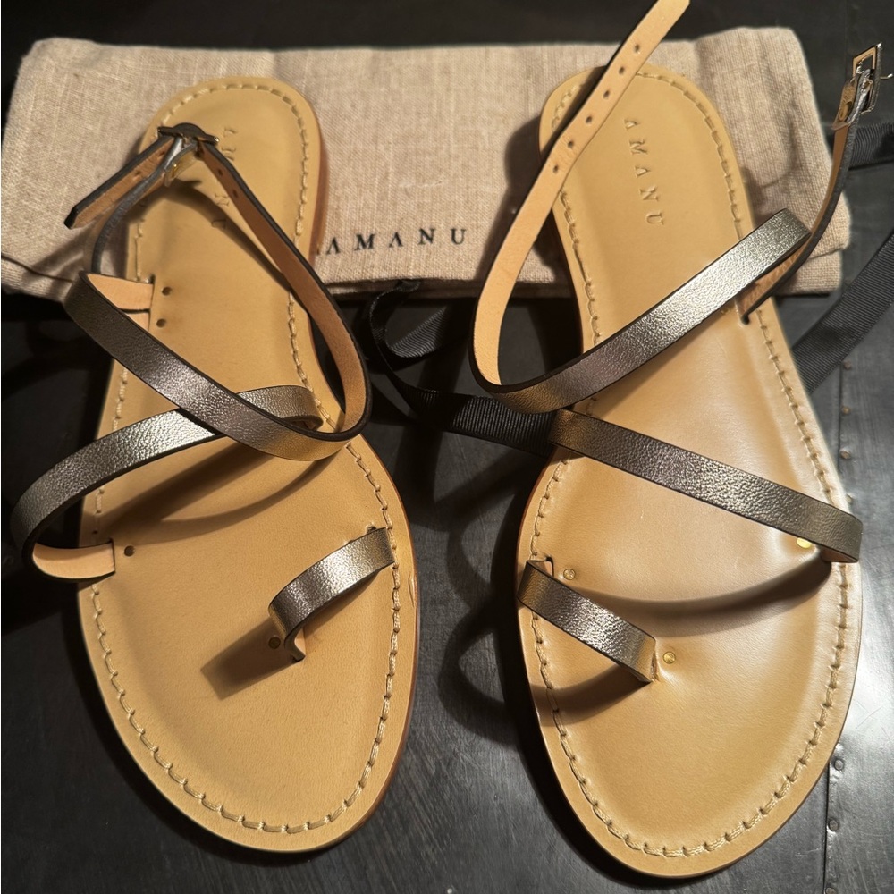 Amanu Nakuru Women's Gold Sandals Size 39